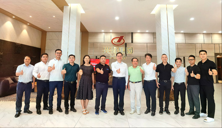 乘风破浪 薪火相传 | 佛山市常委丁锡丰一行莅临环球体育(中国)集团调研座谈